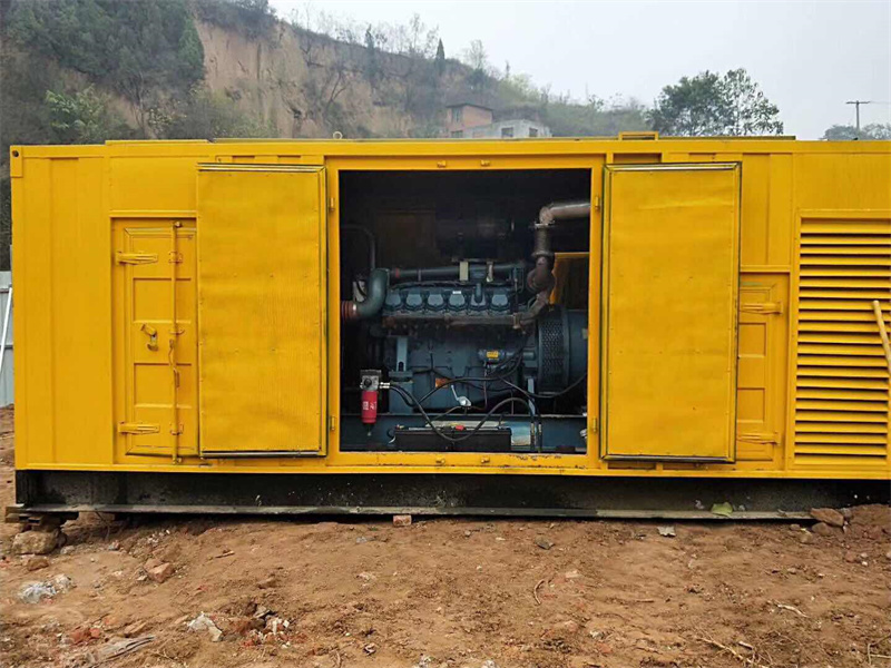 高陵发电机租赁冷却液的沸点降低到多少时需要更换