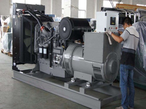 高陵柴油发电机组和储能设备配合使用的案例